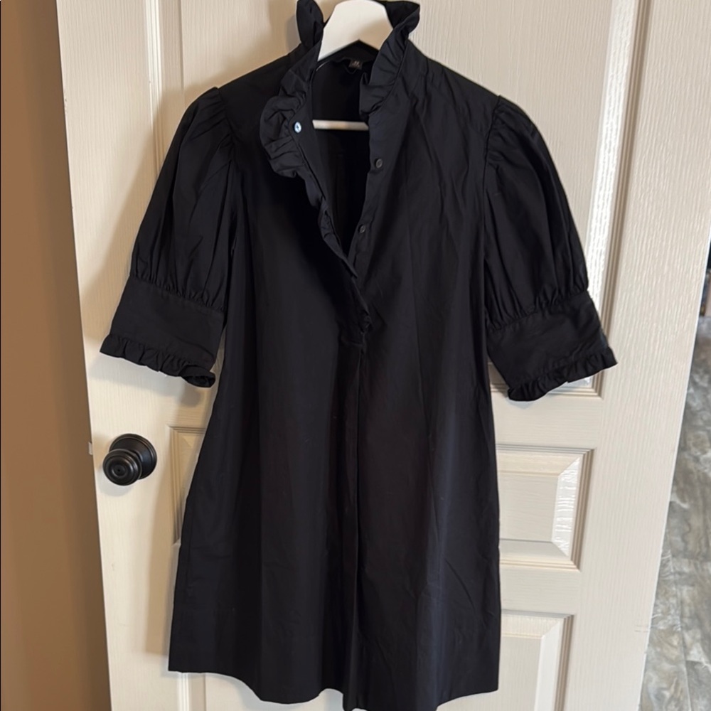Banana Republic Black Short Sleeve Dress